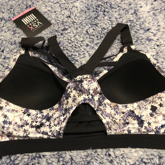 Victoria’s Secret Sport Bra 34C - Picture 5 of 7